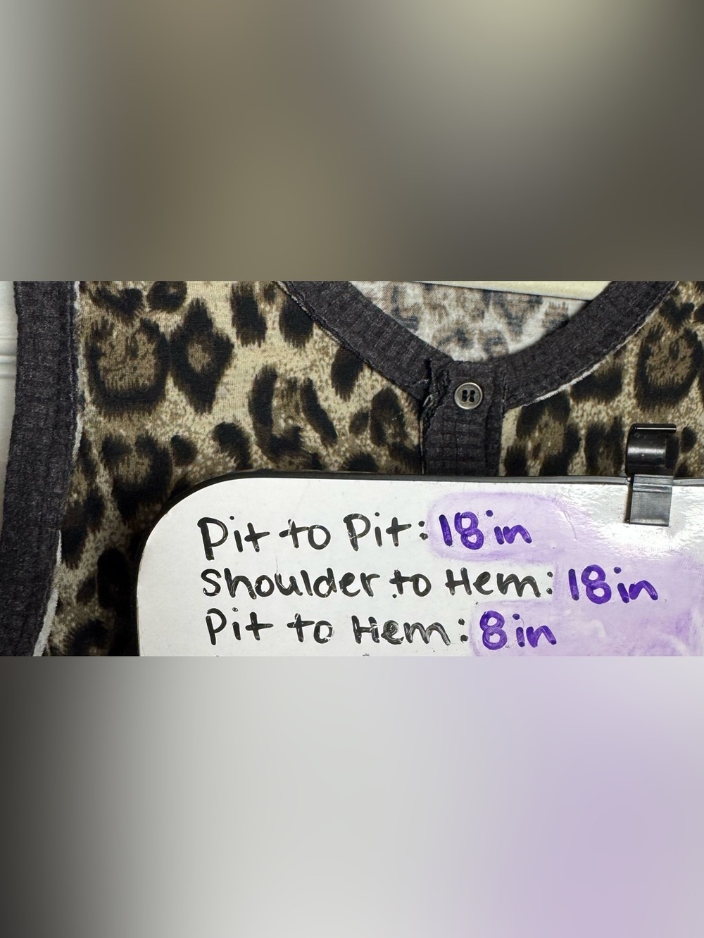 POL Cropped Button-Down Henley Tank Top Leopard Print Women’s Large Boho Grunge - Picture 9 of 10